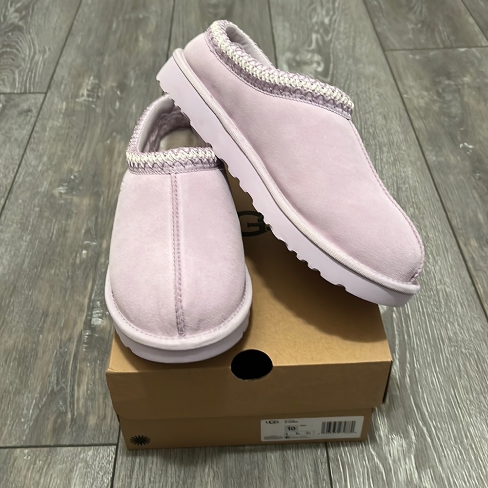 UGG Women’s TASMAN Lavender Fog - Size 10